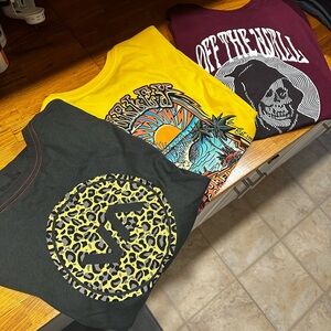 Large Graphic Tees - RVCA/ Hurley/ Vans